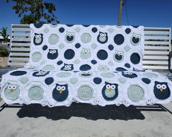 Crochet Owl Square Blanket: Custom Color Baby Throw
