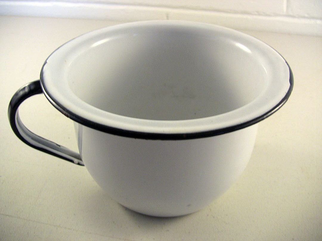 Vintage White Enamelware Pot Enamel Kitchenware Primitive - Etsy