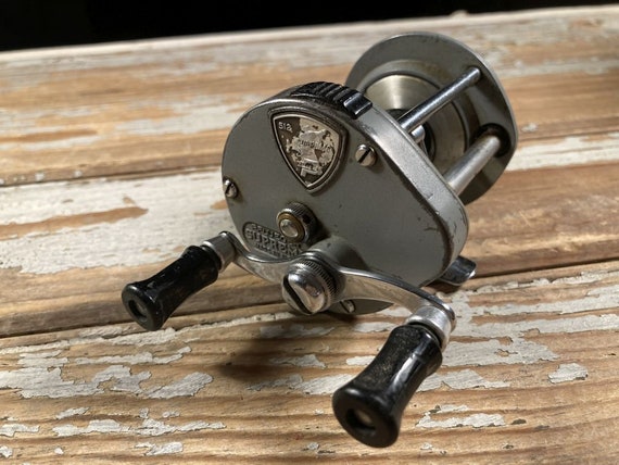 1970s pflueger fishing reels Sal-Trout #1558 Fly Reel — Cisco's Gallery The Pflueger Everlaster is a