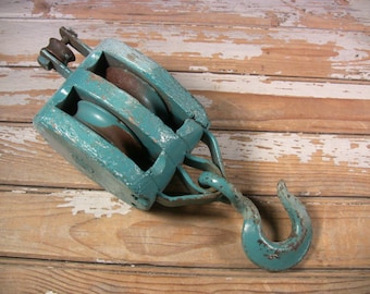 Vintage Industrial Barn Pulley Wood Block Double Wheel Iron Hook 14" U-W Logo Hanging Lifting Farm Tools Rustic Farmhouse Decor #3of6 C