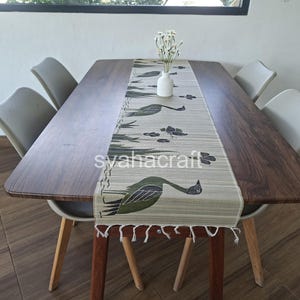 Green Crane Table Runner 14x59, Woven Mendong Grass Table Mat, Japanese Heron Dining Decor, Chinoiserie Bird Farmhouse Tablecloth