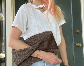 vintage 80s 90s clay khaki brown leather and knit oversized slouchy clutch bag made in italy