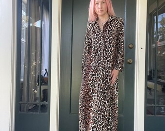 vintage 60s 70s maxi nightie leopard cheetah animal print sleepwear sleep gown boudoir robe size medium