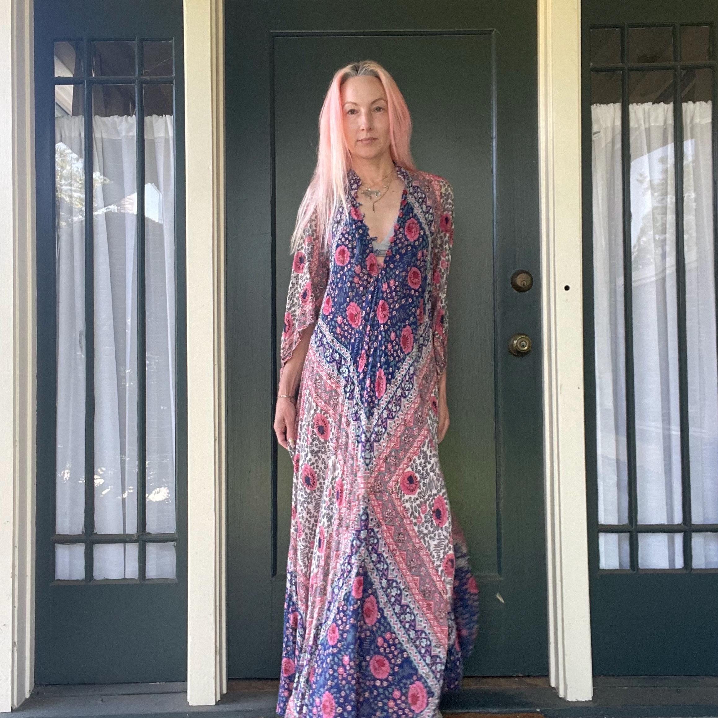 Vintage 70s Adini Sultana Pink Indigo Purple Butterfly Sleeves