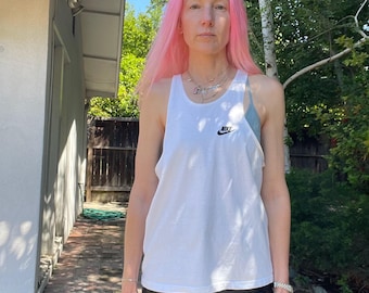 vintage 90s white nike swoosh embroidered red tag tank sportswear small medium