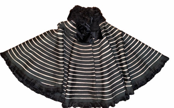 Victorian capelet high ruffled neck cape shawl