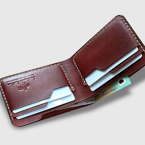 SLIM cartera de cuero Bifold cosida a mano, billetera delgada, billetera para hombres, billetera vintage, idea de regalo, cuero curtido vegetal, billetera personalizada