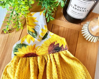 Sunflower Hanging Hand Towel, Kitchen Towel, Cottagecore, Housewarming Gift for her,