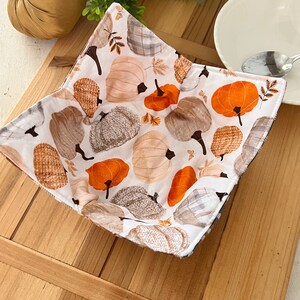 Textured Pumpkins Bowl Cozy, Soup Bowl Cozy, Soup Bowl Holder, Microwave Bowl Cozy,