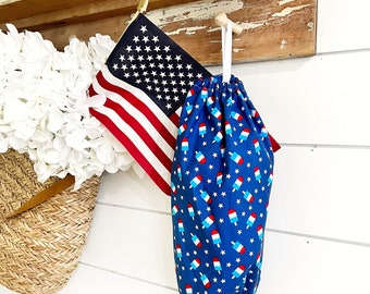 Patriotic Popsicle plastic bag holder, hanging bag holder, plastic bag dispenser, kitchen bag storage, recycle bag holder, grocery bag holde