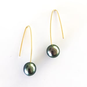 Tahitian Pearl Arc Earrings