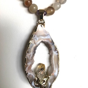 Multicolor Agate Amethyst Gold Tone Pendant Necklace