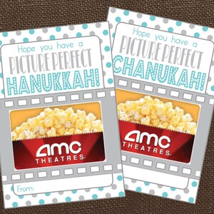 Carte parfaite de Hanoucca Hanoucca. Carte parfaite pour un chèque-cadeau de film ! Cadeau de Hanoucca sur le thème du film. Téléchargement numérique instantané
