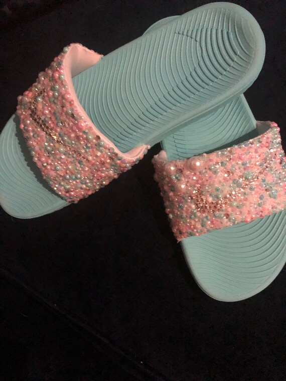 cool nike slides