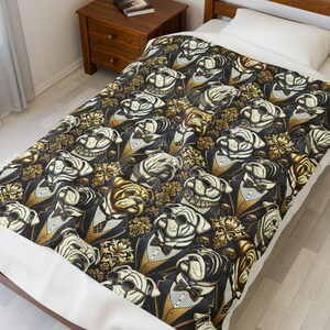 Bulldog Print Velveteen Plush Blanket: Cozy Pet Blanket