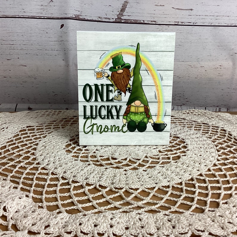 StPatricks day Shelf Sitter,stPatrick sign,st patrick block,stPatricks day Day decor,tiered tray,decor,mantle decor,gnomes,green,shamrocks One lucky gnome