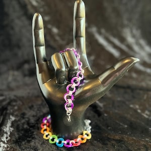Möbius Chainmaille Bracelet