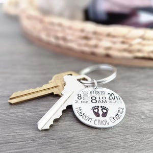 New Mom Keychain | New Mom Gifts | Baby Arrival Keychain | New Baby Keychain | Baby Stats Gifts | New Mom Gift | First Time Mom Gift Idea