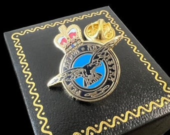 RAF Gold Lapel Pin 24k Clad Crest Royal Air Force Luxury Case Military Aircraft Jacket badge Engraved Decorative gift passing out leaving