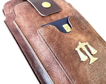 Funda doble de cuero de lujo para teléfono: Balanza de la Justicia, trabilla para cinturón y tarjetero