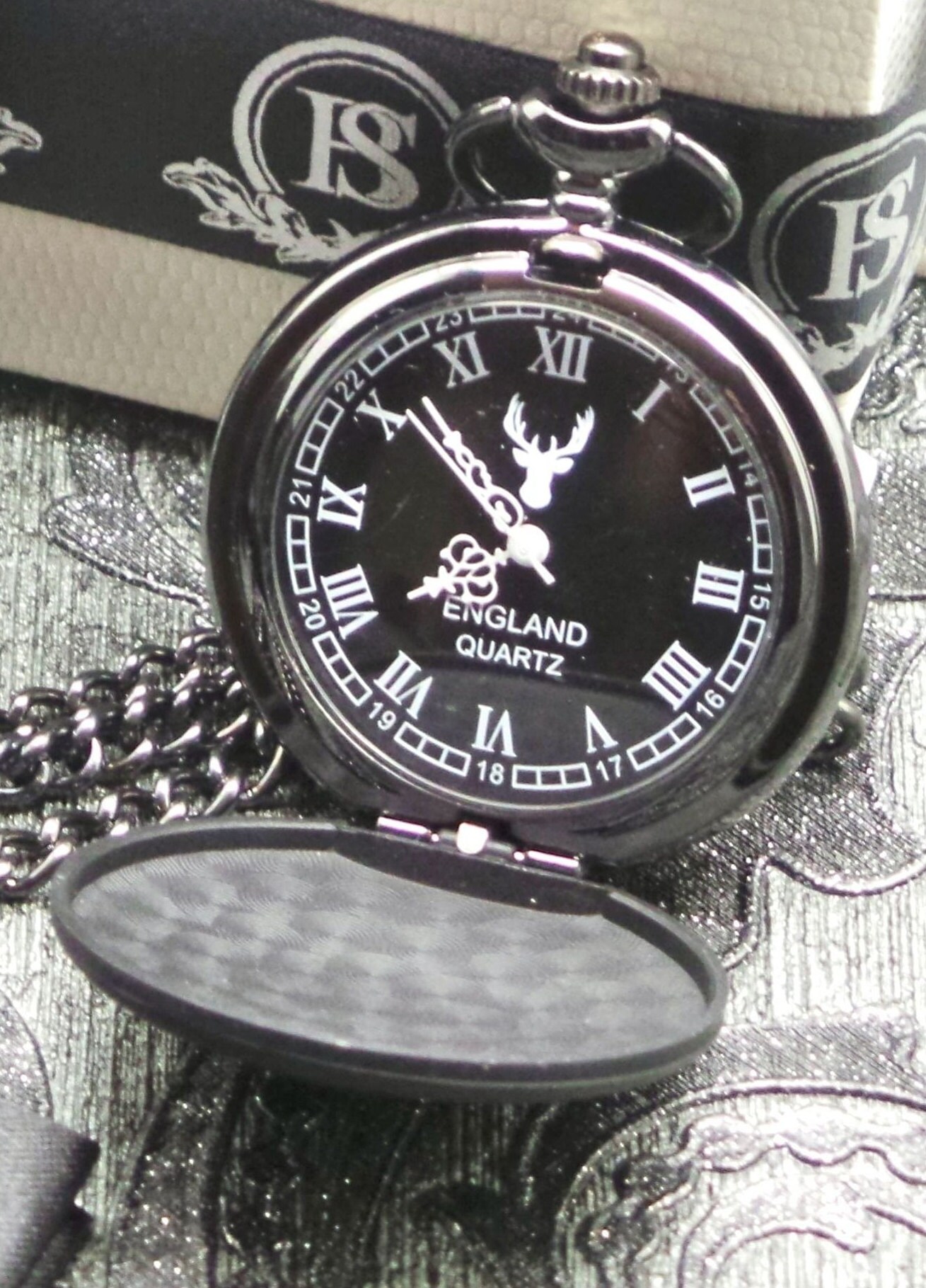 Set Regalo: Orologio Da Taschino A Cartuccia E Gemelli A Pallottola – 12 Calibro – The British Gold Company
