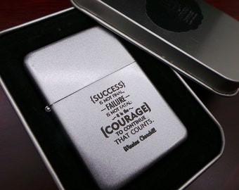 Citazione di Winston Churchill, accendino per sigaretta, sigaro e barbecue, regalo personalizzato inciso, regali per politici, cimeli della seconda guerra mondiale, storia britannica