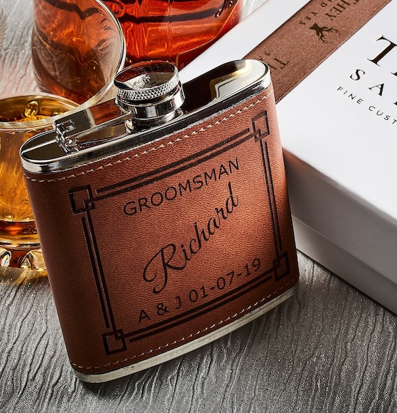 Leather hip flask engrave Leather hip flask engrave