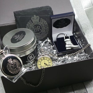 Royal Engineers British Army Engraved Luxury Gift Hamper Pocket Watch Boot Keyring Slate Coaster Personalised Crested Badge Set Military