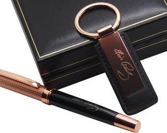 Luxe Pen 18k Rose Gold geklede Executive en sleutelhanger Sleutelhanger Balpunt Naam Initialen Monogramed Custom Gegraveerde Gift Box en Certificaat