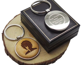 Bob Dylan Keyring Wood Silver Gegraveerde Sleutelhanger Luxe Case Gift Geschenken voor Muziek fans verzamelaars ondertekenaar songwriter folk rock blues