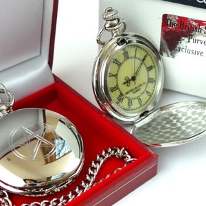Orologio da tasca personalizzato in argento con pentagramma Full Hunter e catena in lussuosa custodia regalo New Age Gotico Wiccan Pagano
