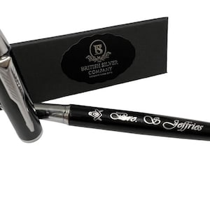 Francs-maçons maçonniques gravés en argent Stylo à bille roulante maçonnique à encre noire Coffret cadeau de luxe Outils pour maçons Loge de la confrérie Commande Boussole