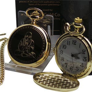 Montre de poche Buddha Buddah plaquée or 24 carats dans une boîte de luxe avec certificat de chasseur complet et chaîne gravée médiation de guérison