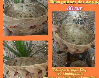 Corbeille tressée Feuilles de coco décorées