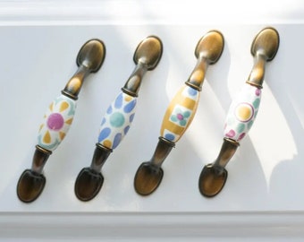 3 "3,78" bunte Blume Keramik Knauf Griffe Dresser Pull Schublade Pulls Griffe Küchenschrank Pulls Griffe Küchentürgriffe