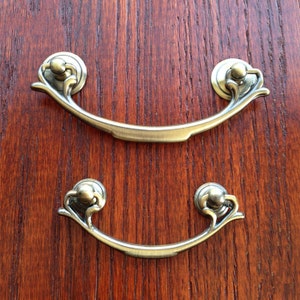 2.5“ 3.75”Drop Bail Dresser Pull Handle Drawer Pulls Handles Rustic Antique Bronze Kitchen Cabinet Pull Handle Knob Hardware 64 96 mm