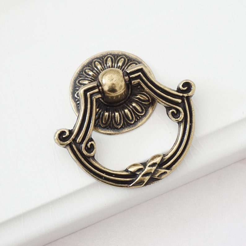 Antique Bronze Dresser Ring Knob Drawer Pulls Handles Knobs Cupboard Drop Pull Kitchen Cabinet Knocker Knob Pull Furniture Hardware
