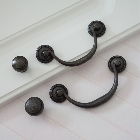 3 75 4 25 Vintage Drop Handles Bail Drawer Pulls Etsy