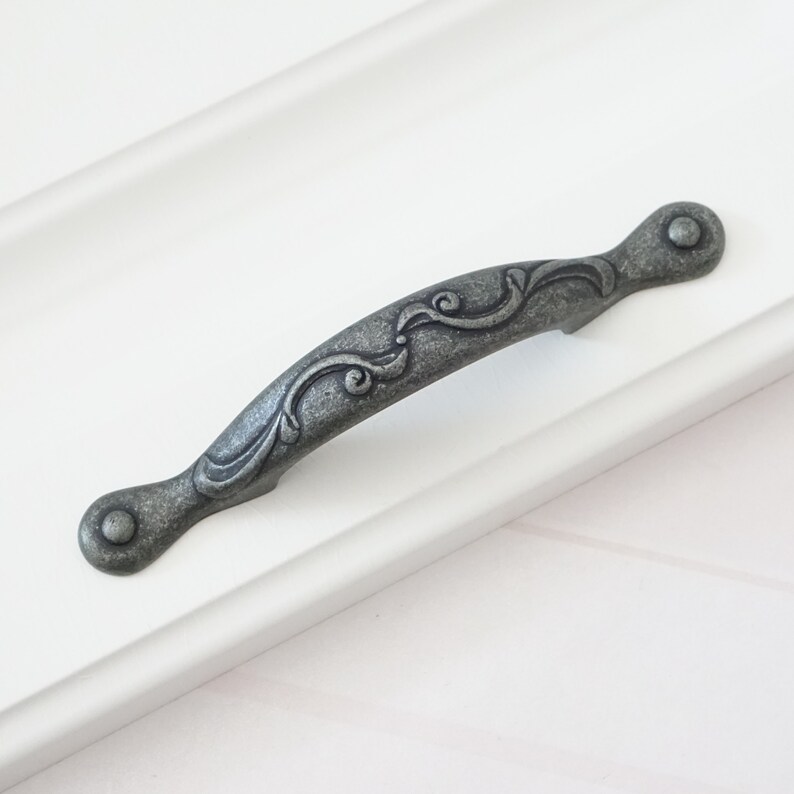 3 Vintage Dresser Knobs Pulls Door Handles Pulls Knobs Drawer Knob Pull Handles Cabinet Pulls Oil Rubbed Bronze Antique Black Silver 76mm