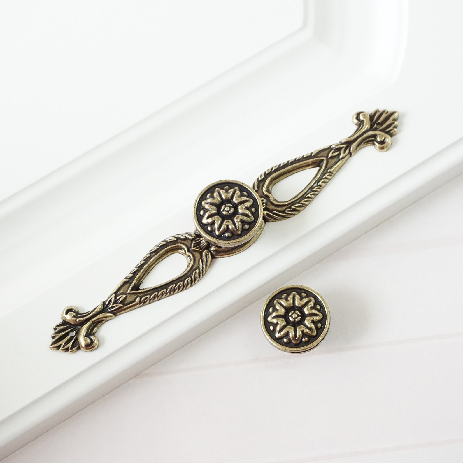 Vintage Kommode Knäufe Schrankgriffe Schubladengriffe Griffe | Etsy