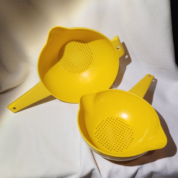 Two Vintage Tupperware Yellow Colander Strainers #1523-4 and #1200-1