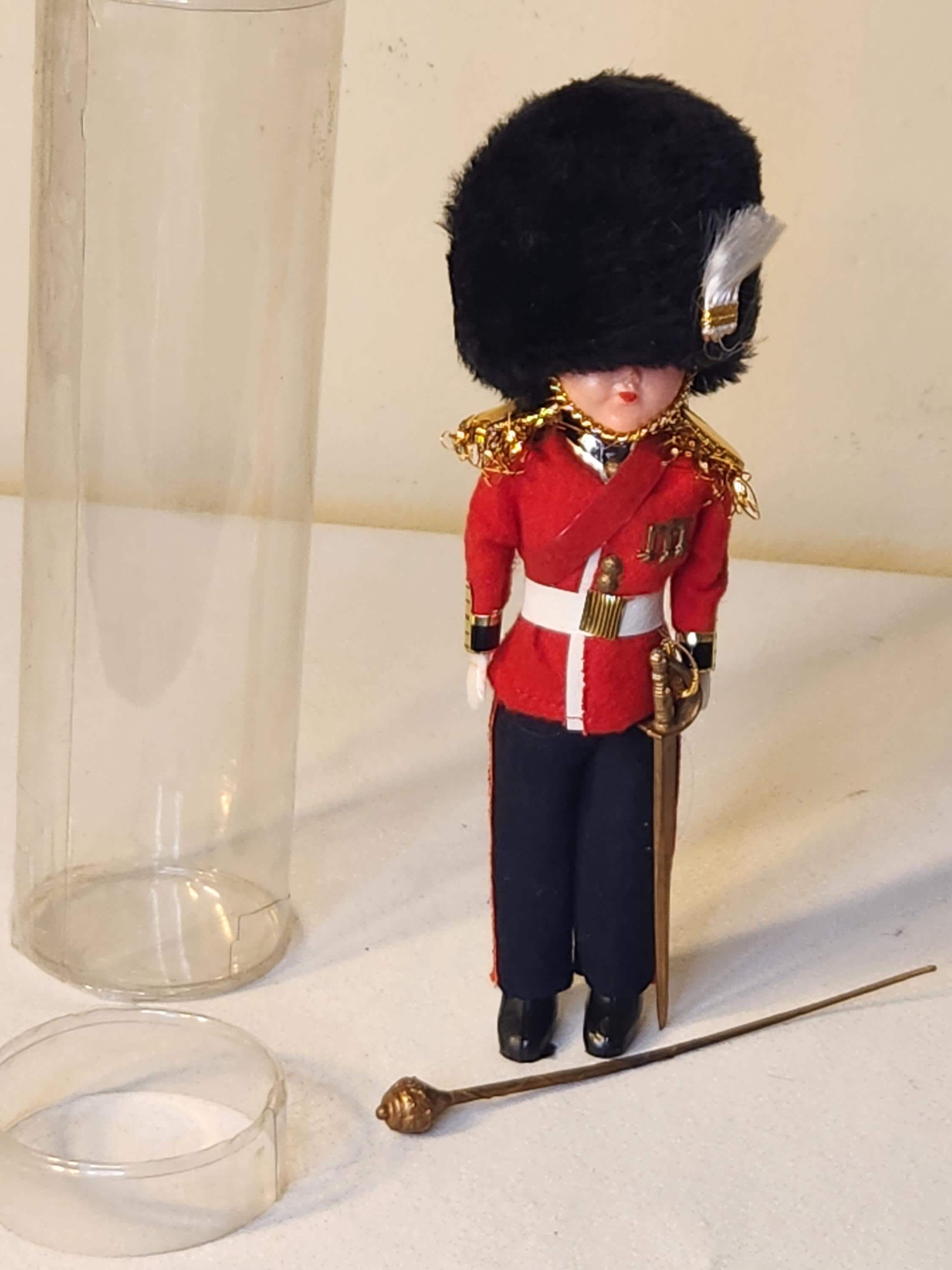 British guard figure - Etsy 日本