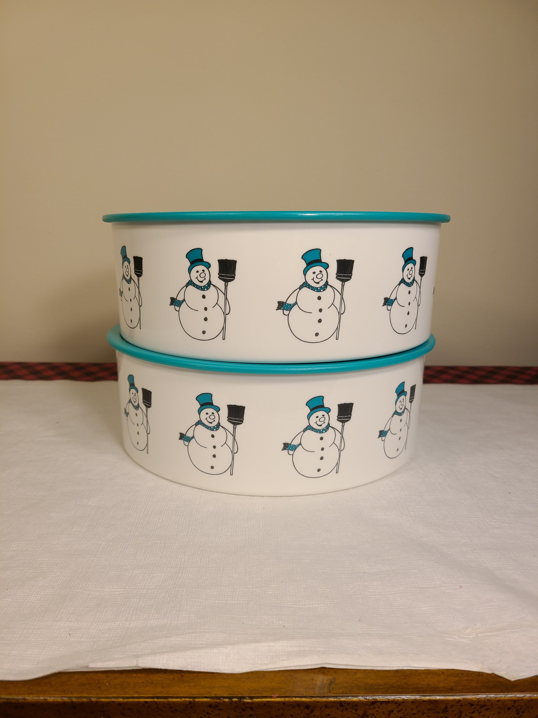 Tupperware, Holiday, Tupperware Christmas Holiday Snowman Canister  Storage Container Cookie Baking