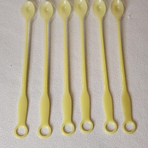 Six Vintage Tupperware Pastel Yellow 8&quot; Iced Tea Swizzle Spoons #181