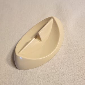 Almond Tupperware Messerbänkchen #1263