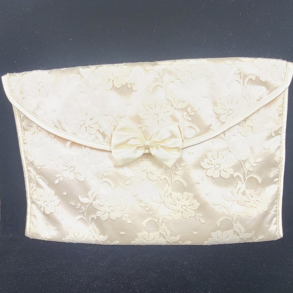 Vintage Ivory Rose Lace Bridal Clutch Bag