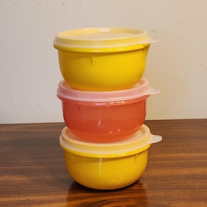 Three Vintage Tupperware Mini Mixing Bowls Tupperware Toys #1403 With Lids Tupperware Toys Mixing Bowls