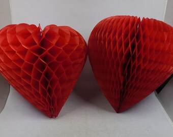 Hallmark HONEYCOMB DECORATION Valentines Vintage HEART Die Cut Hanging Tabletop Hallmark HONEYCOMB DECORATION Valentines Vintage HEART Die Cut Hanging Tabletop