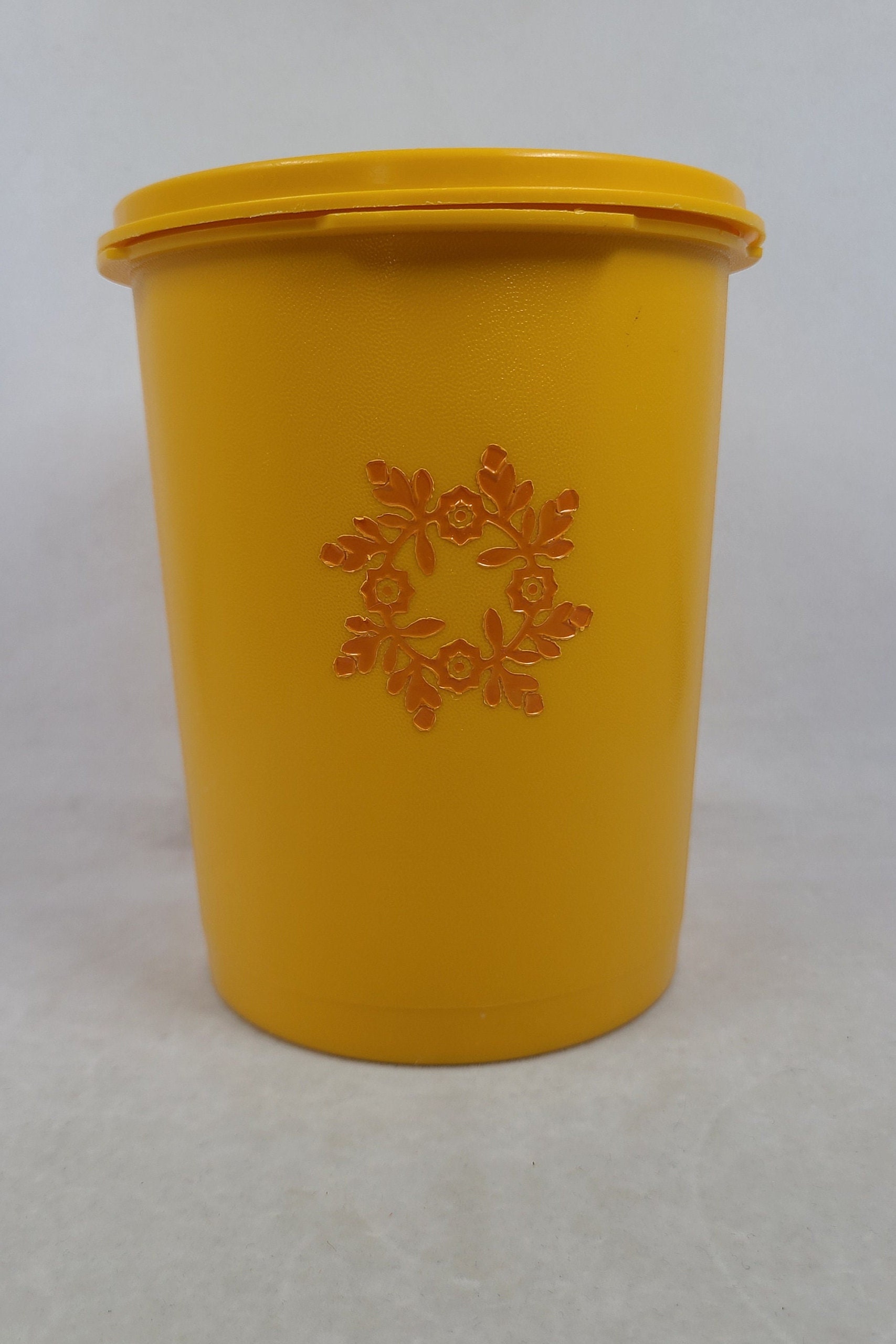 Tupperware Harvest Gold Canister Set - collectibles - by owner - sale -  craigslist