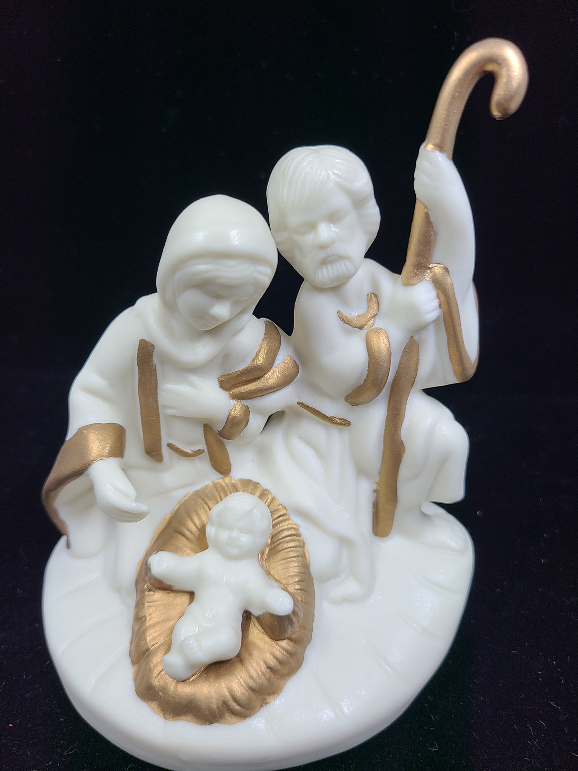 Xmas Ceramic Holy Family. main image 0